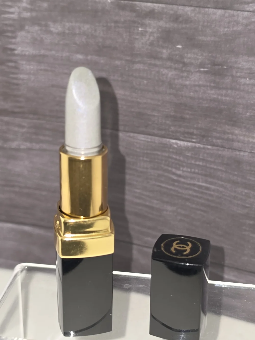 VINTAGE CHANEL HYDRASOLEIL LIPSTICK - 